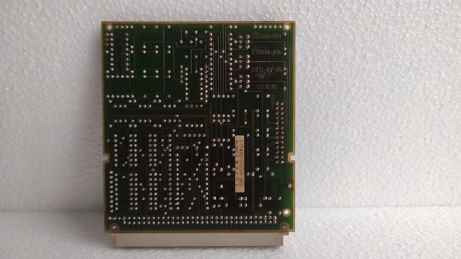 admin/uploads/uploads/Siemens  C79651-A3210-A93 PCB Board_3.webp